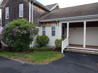 40 School House Rd UNIT 1, Weymouth, MA 02188