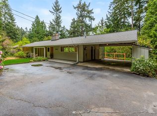 16045 25th Ave SW, Burien, WA 98166