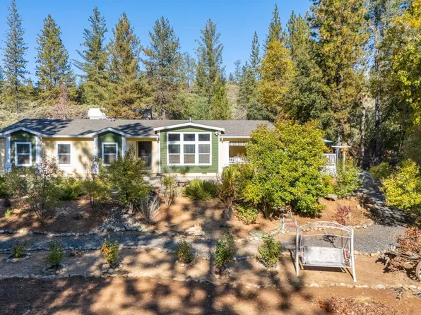 10893 Merrell Rd, Groveland, CA 95321