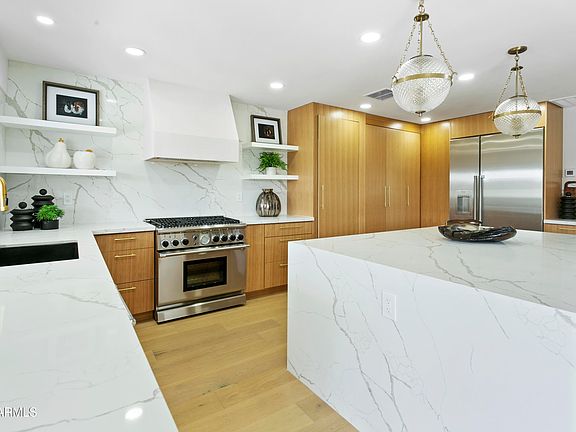3rd image of 6701 E CAMINO DE LOS RANCHOS --