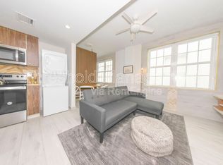 820 Ocean Dr APT 304, Miami Beach, FL 33139