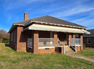 101 Liberty St, Ninety Six, SC 29666