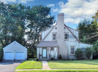 188 Ludlowe Rd, Fairfield, CT 06824