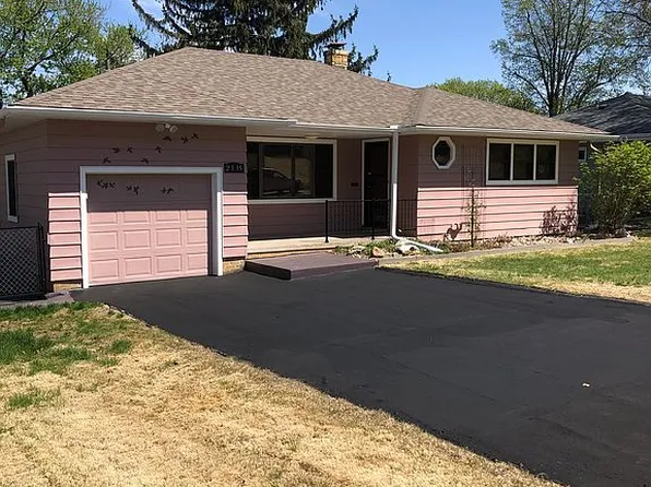 2115 S 38th St, Omaha, NE 68105