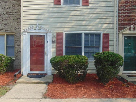 2nd image of 2903 Cedar Creek Road #F
