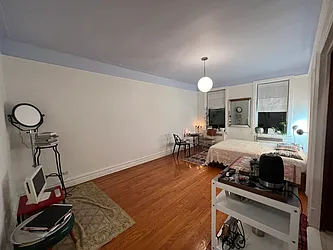 Rented by Charney Real Estate LLC