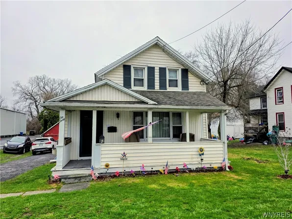 660 E Main St, Batavia, NY 14020