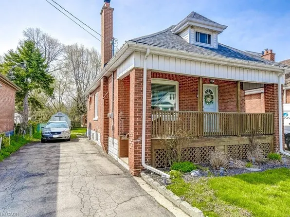 30 E 15th St, Hamilton, ON L9A 4E7