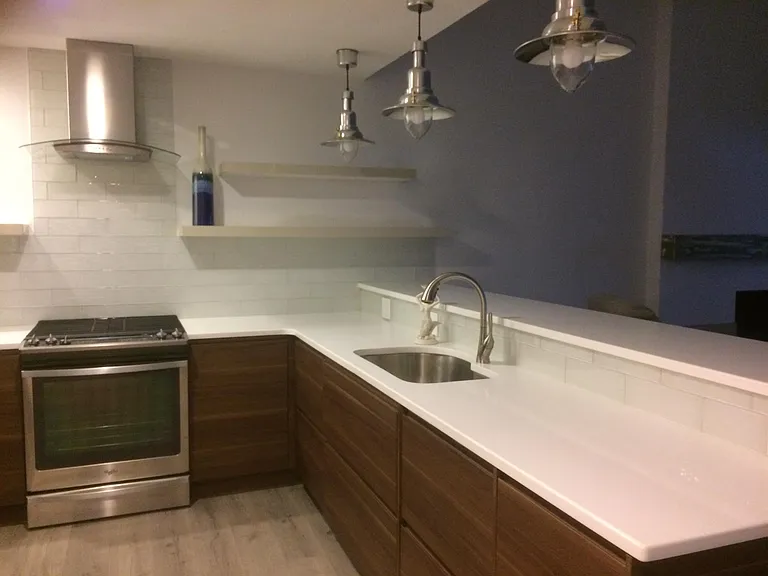 753 Beachview Dr NE — Photo 15