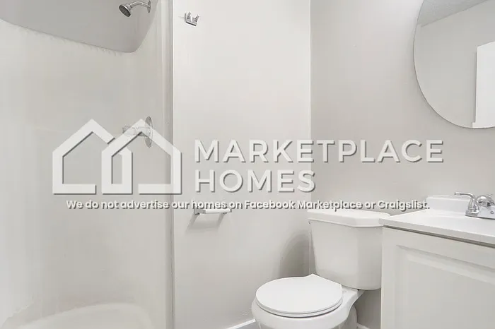 8206 Huntington Dr — Photo 17