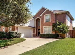 210 Village Trl, Trophy Club, TX 76262