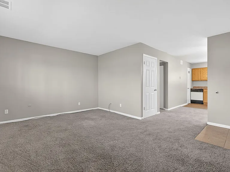 Brookview Apartments — Photo 44