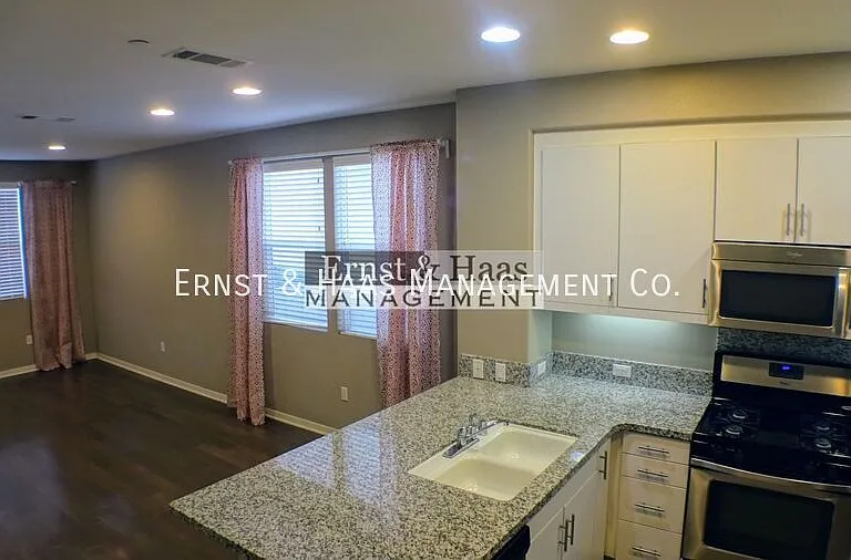 16674 Bellflower Blvd — Photo 17