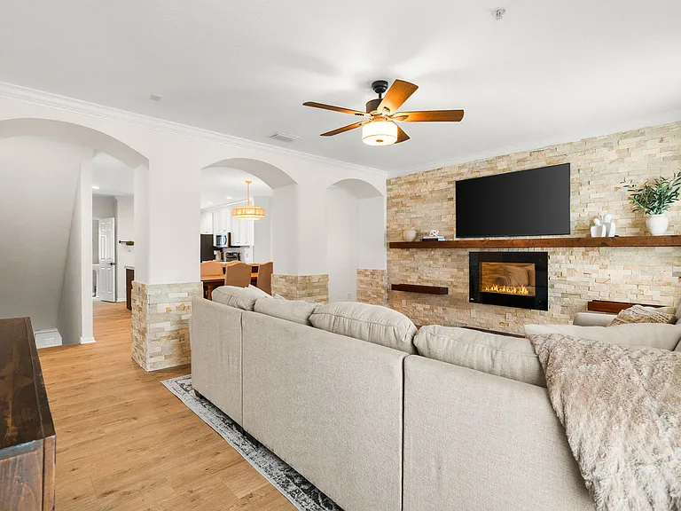 3203 W Horatio St #A — Photo 12