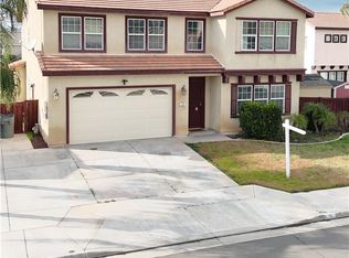 176 Nightfall Rd, San Jacinto, CA 92582