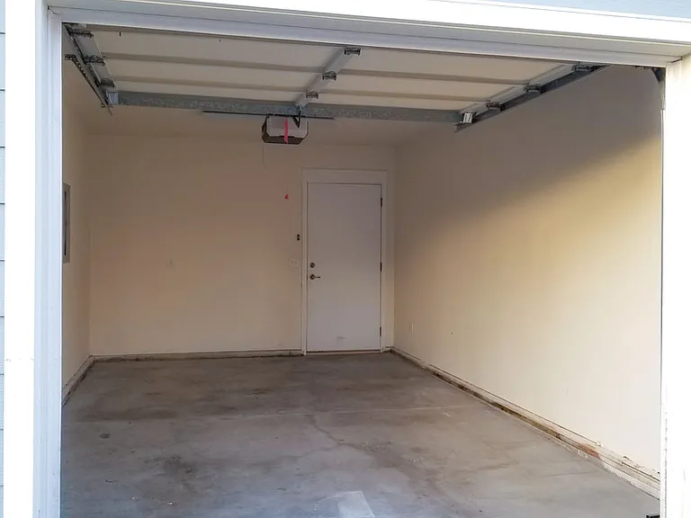 2505 Corona Ave #A — Photo 12