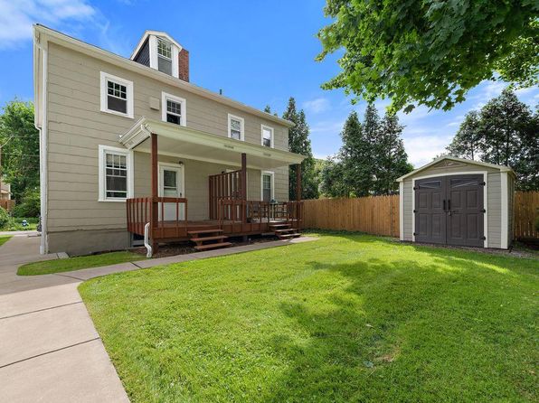 320 Sprott Way