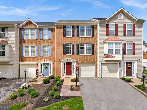 1339 Mare St, Ranson, WV 25438