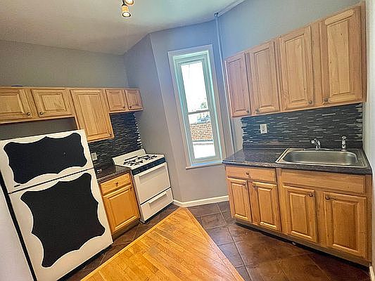 1st image of 42-02 Broadway #1