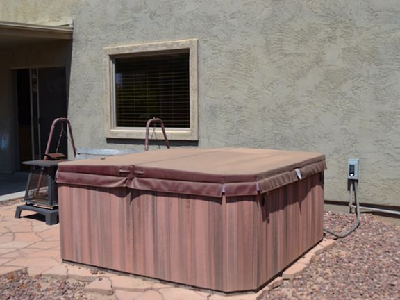 Hot Tub for your enjoyment