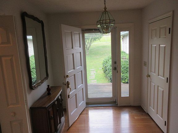4th image of 2210 Unity Dr #1