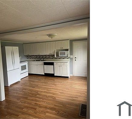 1st image of 35903 Shelley Dr