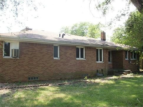 3rd image of 540 W 56th Pl