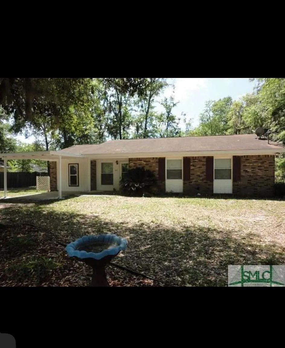 3 bed, 1500 sqft, $1,750 — Photo 1