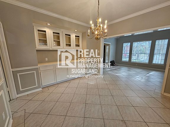 3rd image of 4803 Rebel Ridge Dr