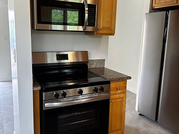 4th image of 5118 W 20th St APT 5