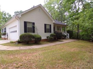 6186 Wayfarer Dr, Villa Rica, GA 30180