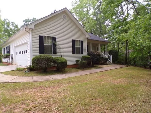 6186 Wayfarer Dr, Villa Rica, GA 30180