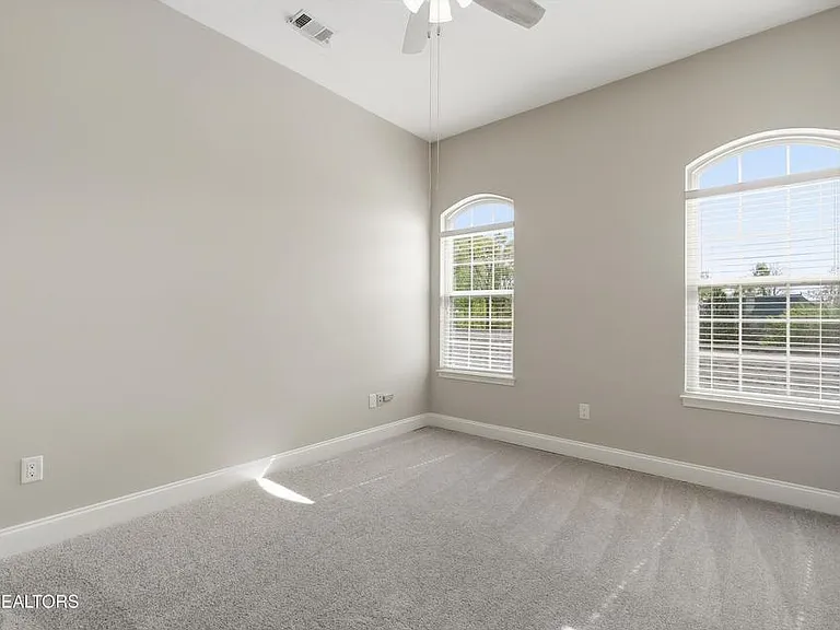 565 Rarity Bay Pkwy #201 — Photo 15