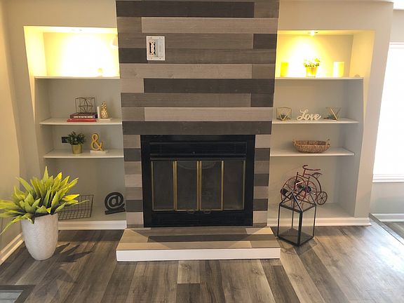 4th image of 208 Harwood Dr