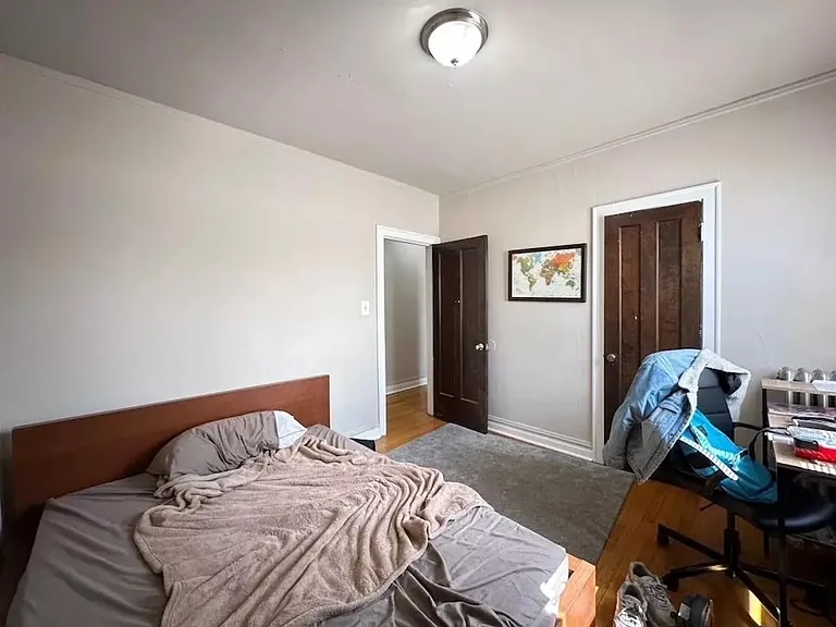 4257 W Addison St #3 — Photo 9