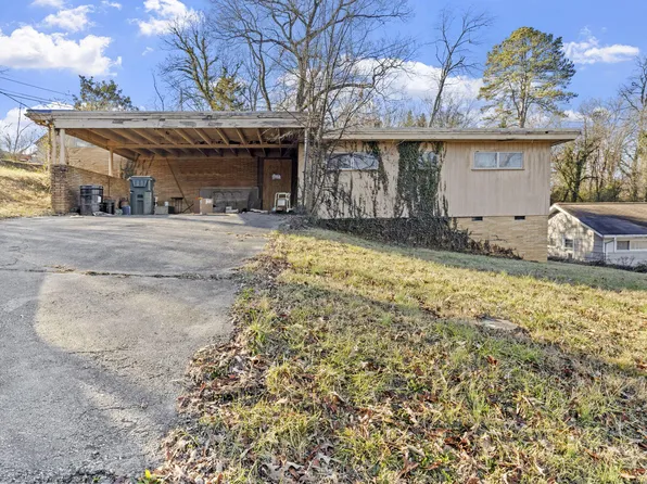 3618 Navajo Dr, Chattanooga, TN 37411