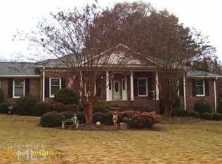 119 Fernway Dr, Fayetteville, GA 30214