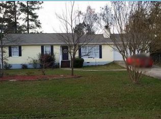 72 Wellington Dr, Hull, GA 30646
