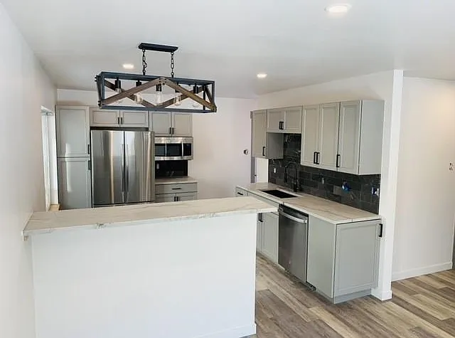 1606 Cooper Ave — Photo 2