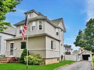 103 Laurel St, Ridgefield Park, NJ 07660