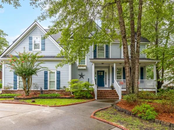 8891 E Fairway Woods Dr, North Charleston, SC 29420