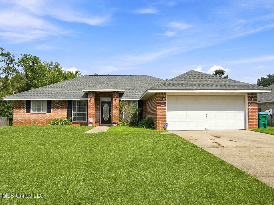 1st image of 13071 Windcrest Ln