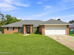 13071 Windcrest Ln, Gulfport, MS 39503