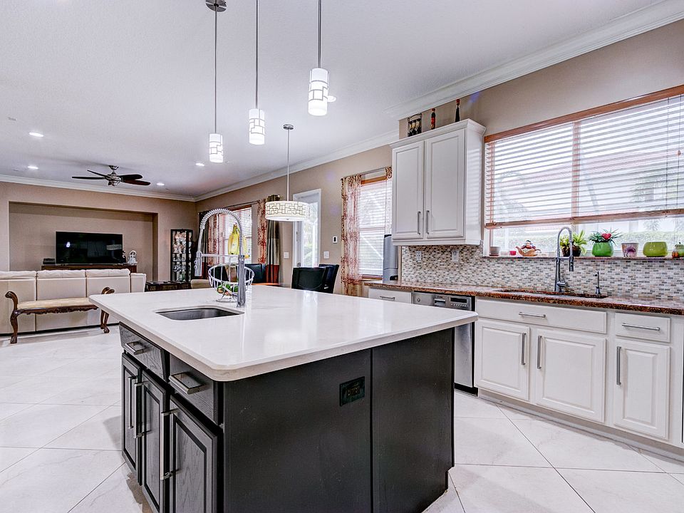 KITCHEN-1