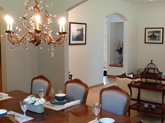 4th image of 22096 Brambly Pl NE