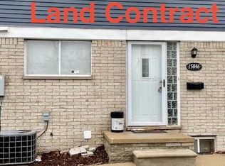 15846 W Eleven Mile Rd, Southfield, MI 48076