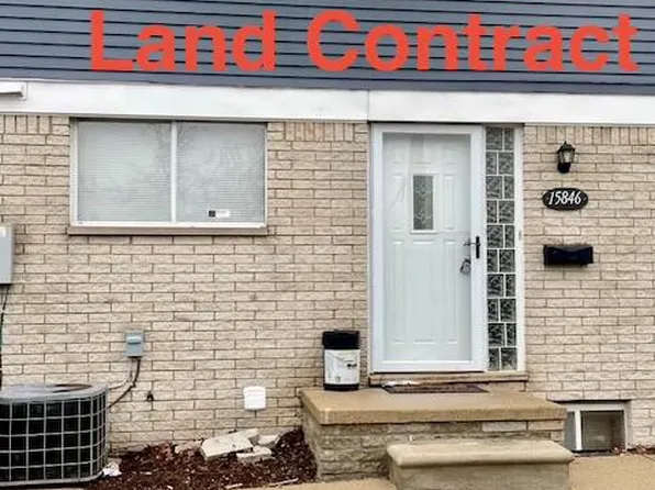 15846 W Eleven Mile Rd, Southfield, MI 48076