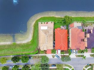 10960 NW 84th St, Doral, FL 33178
