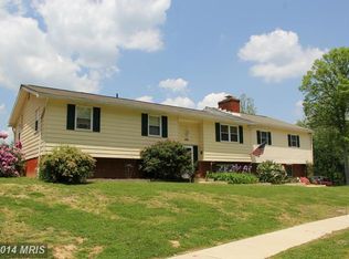 496A Saint Martins Ln, Severna Park, MD 21146