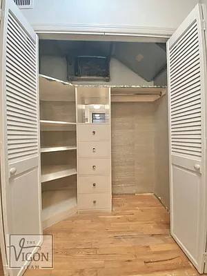 Rented by Bond New York | media 22